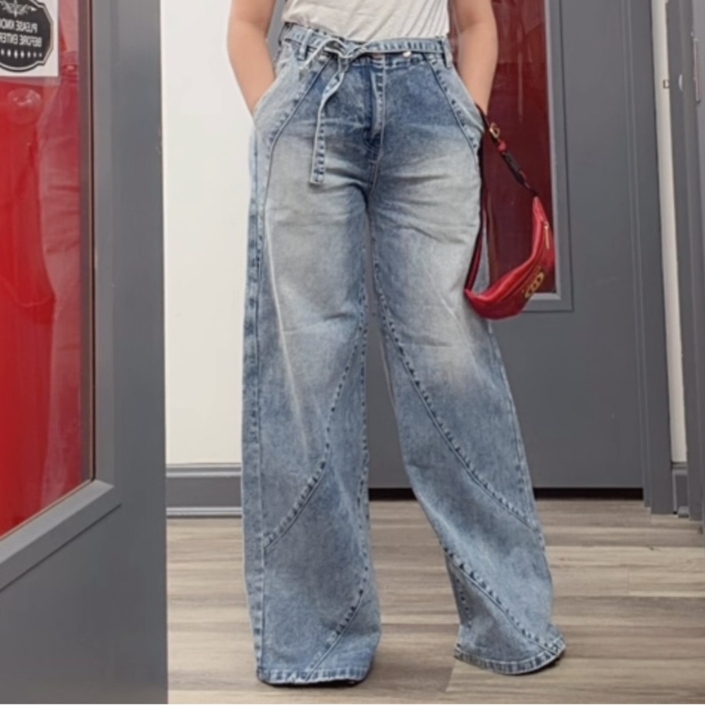 Stylish Blue Women's Jeans 28 - Picture 7 of 8